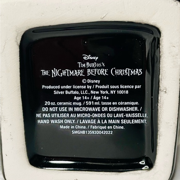 Jack Skellington Coffin mug 20oz - Picture 3 of 4